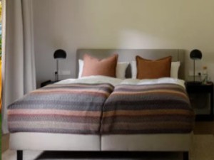 Personal Yoga Berlin - Yoga Retreat - Tollensesee - Zimmer